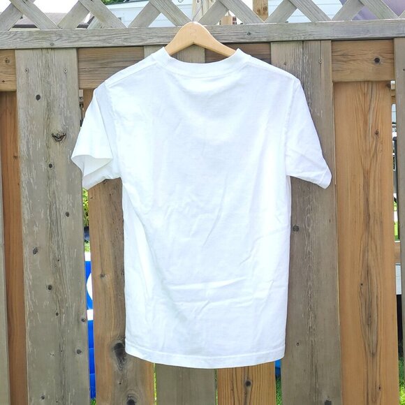 OFFICIAL HARD ROCK CAFE Niagara Falls LOGO Tshirt Size Small - Picture 3 of 6